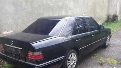 На Львівщині чоловік викрав «Мерседес» (ФОТО)