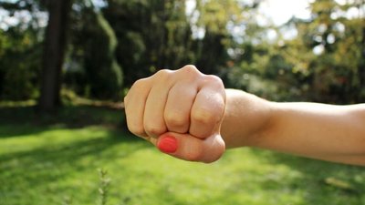Суд Рівненщини позбавив чоловіка права керування автомобілем на 56 років