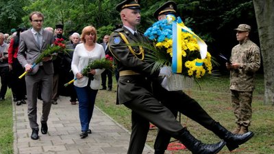 День скорботи у Львові: вшанування пам`яті жертв війни