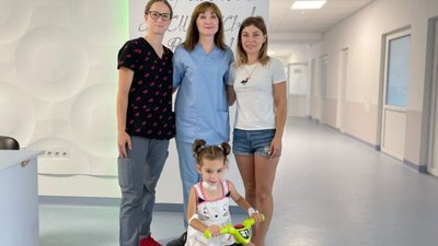 Львівські лікарі врятували 4-річну дівчинку з хворобою Гіршпрунга