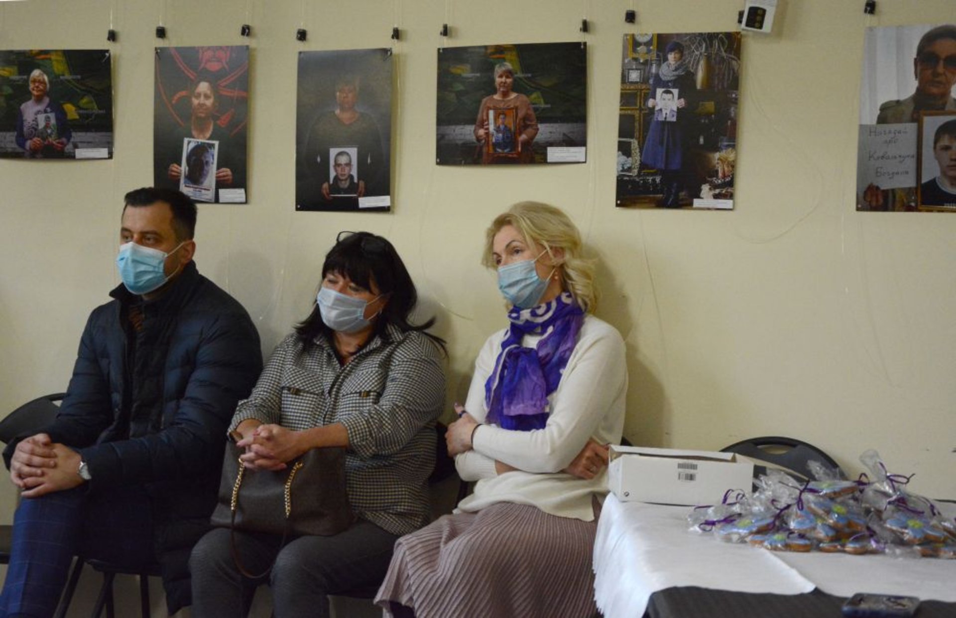 У львівському Будинку воїна відкрили виставку про зниклих безвісти людей, фото ЛМР