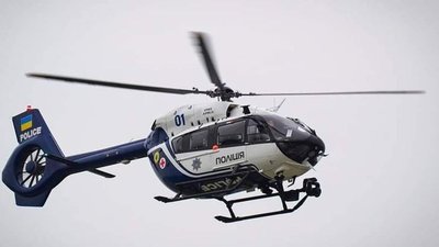 До Львова гелікоптером доставили 4-річну дівчинку, якій терміново потрібна операція