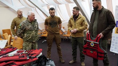 Медики Сумщини отримають ще 100 бронежилетів