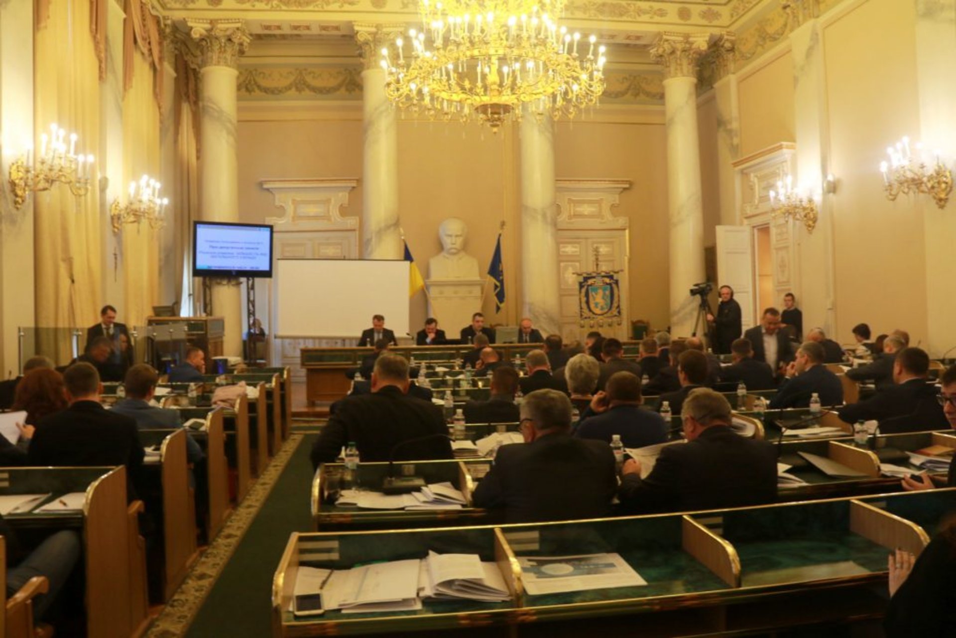 Позачергове пленарне засідання сесії Львівської обласної ради. Фото Назарій Юськів, 4studio