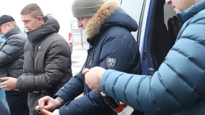У Пустомитах в очисні споруди злили кілька сотень літрів алкоголю