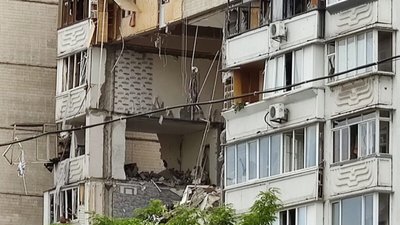 Двоє людей загинули в результаті вибуху будинку в Києві (ФОТО)