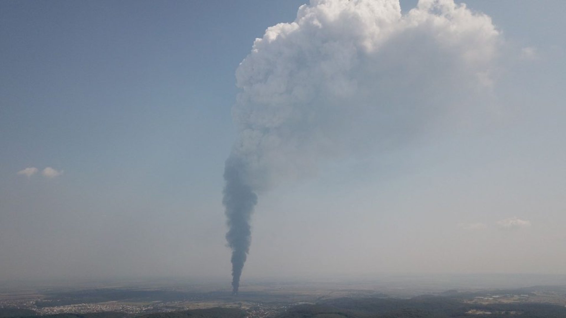 Масштабна пожежа біля Львова 30.08.2019, фото: Тарас Халус