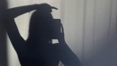 Відправила через Telegram два інтимних відео: на Полтавщині жінці оголосили вирок