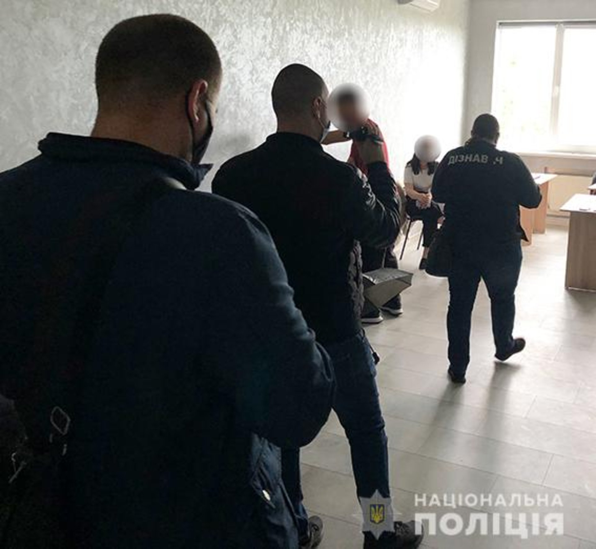 У Миколаєві викрили два call-центри, що виманювали особисті дані у громадян