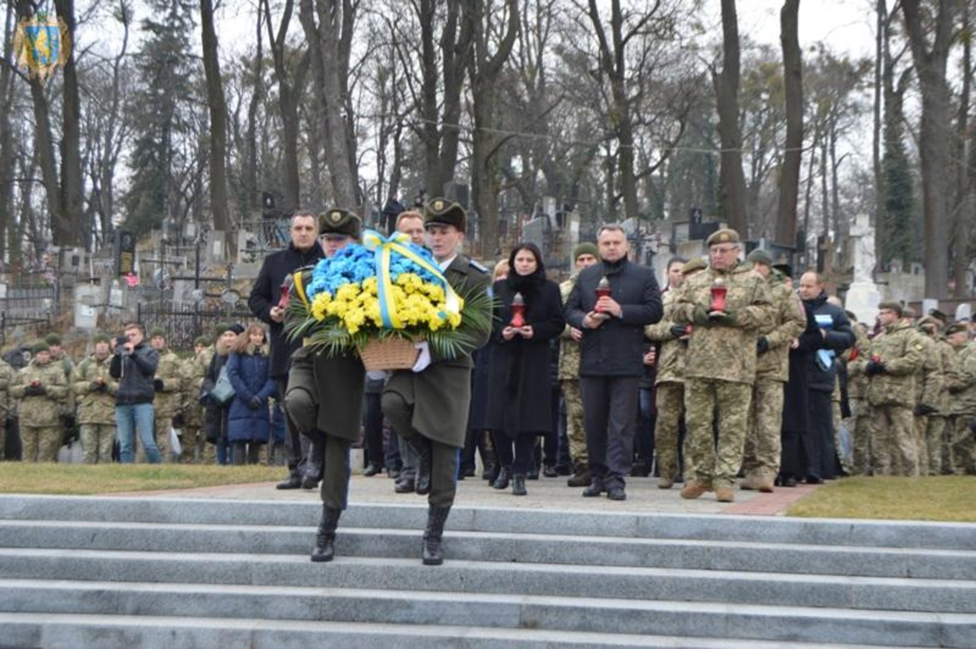 У День Збройних Сил на Личакові вшанували пам'ять загиблих Героїв