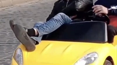 У Львові улюблені машинки Садового перешкоджають руху (ВІДЕО)