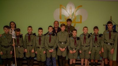 У Пустомитах відкрили пластовий рік та освятили нову домівку