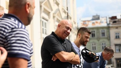 До Львова приїхав сенатор штату Небраска Том Брюер