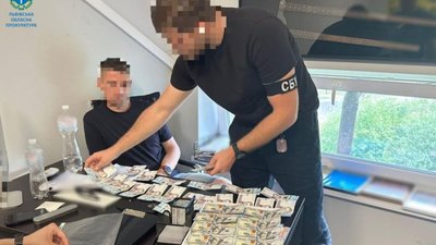 На Львівщині депутата викрили на хабарі