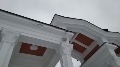 У Львові «тріщить по швах» відремонтована арка у парку імені Богдана Хмельницького (ФОТО)
