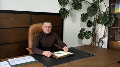 Підлеглий Дубневича оскаржує догану від нього у суді