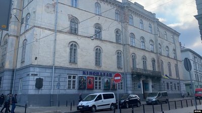 На місці будинку офіцерів у Львові може з’явитись готель, - ЗМІ