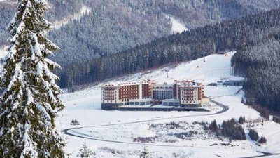 Зеленський приїхав у Буковель і зупинився в одному готелі з Коломойським