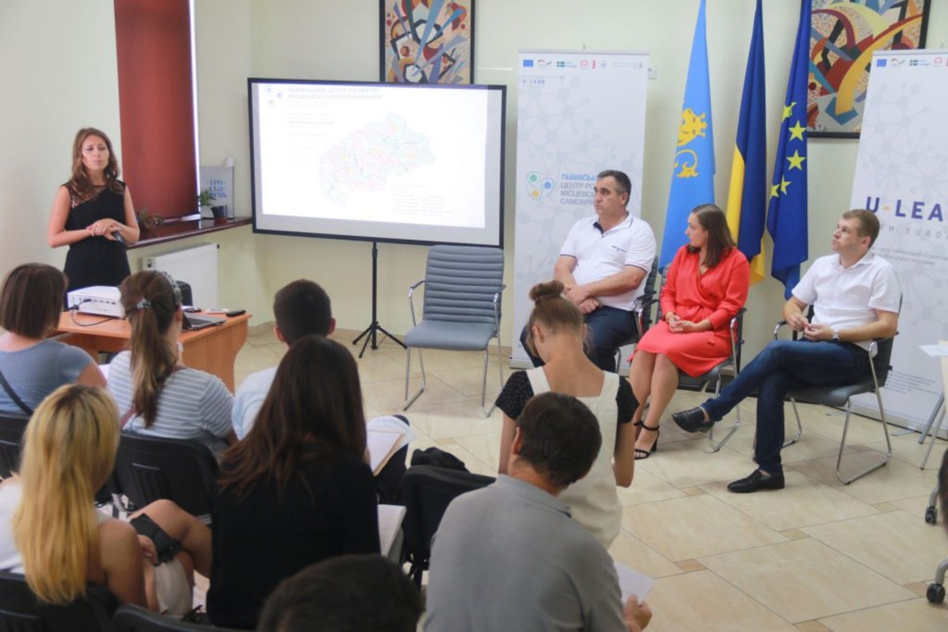 На Львівщині обговорили створення нової ОТГ. Фото: 4studio.