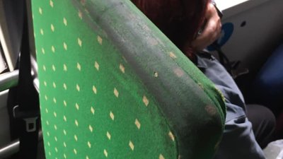 У Львові просять прибрати у громадському транспорті (ФОТО)