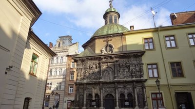 На площі у центрі Львова помер іноземний турист