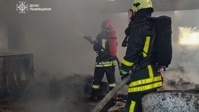 На Львівщині горіла господарська будівля (ФОТО)
