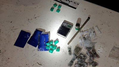 У Львові спіймали чоловіків з великою кількістю наркотичних речовин