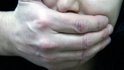 У Новояворівську невідомий намагався зґвалтувати жінку