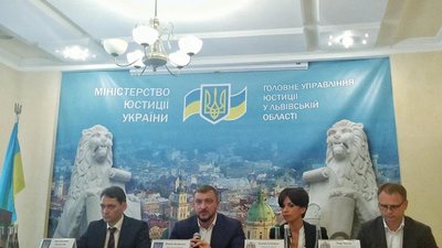 На Львівщині посилено боротимуться із заборгованістю по заробітній платі