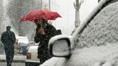 Львівщину замітає: надзвичайники попереджають про значну небезпеку сходження лавин в горах області