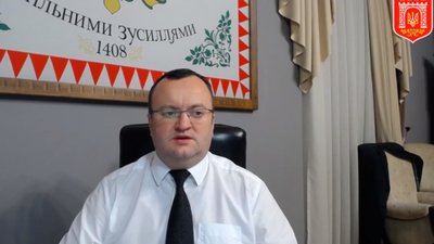 У Чернівцях скасували пільги на проїзд, щоб пенсіонери залишалися вдома (ВІДЕО)