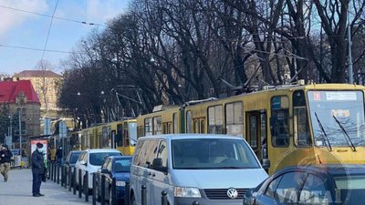У Львові підвищили вартість проїзних карток у тролейбусах та трамваях (ВІДЕО)