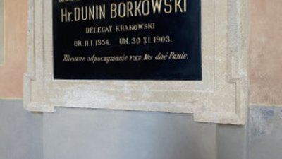 На Личаківському кладовищі відреставрували найдавнішу каплицю 19 століття