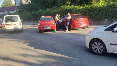 У Львові на Варшавській не розминулись автомобілі (ФОТО)