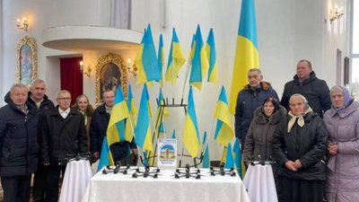 Мешканці Нагачева придбали шість дронів-камікадзе на потреби ЗСУ