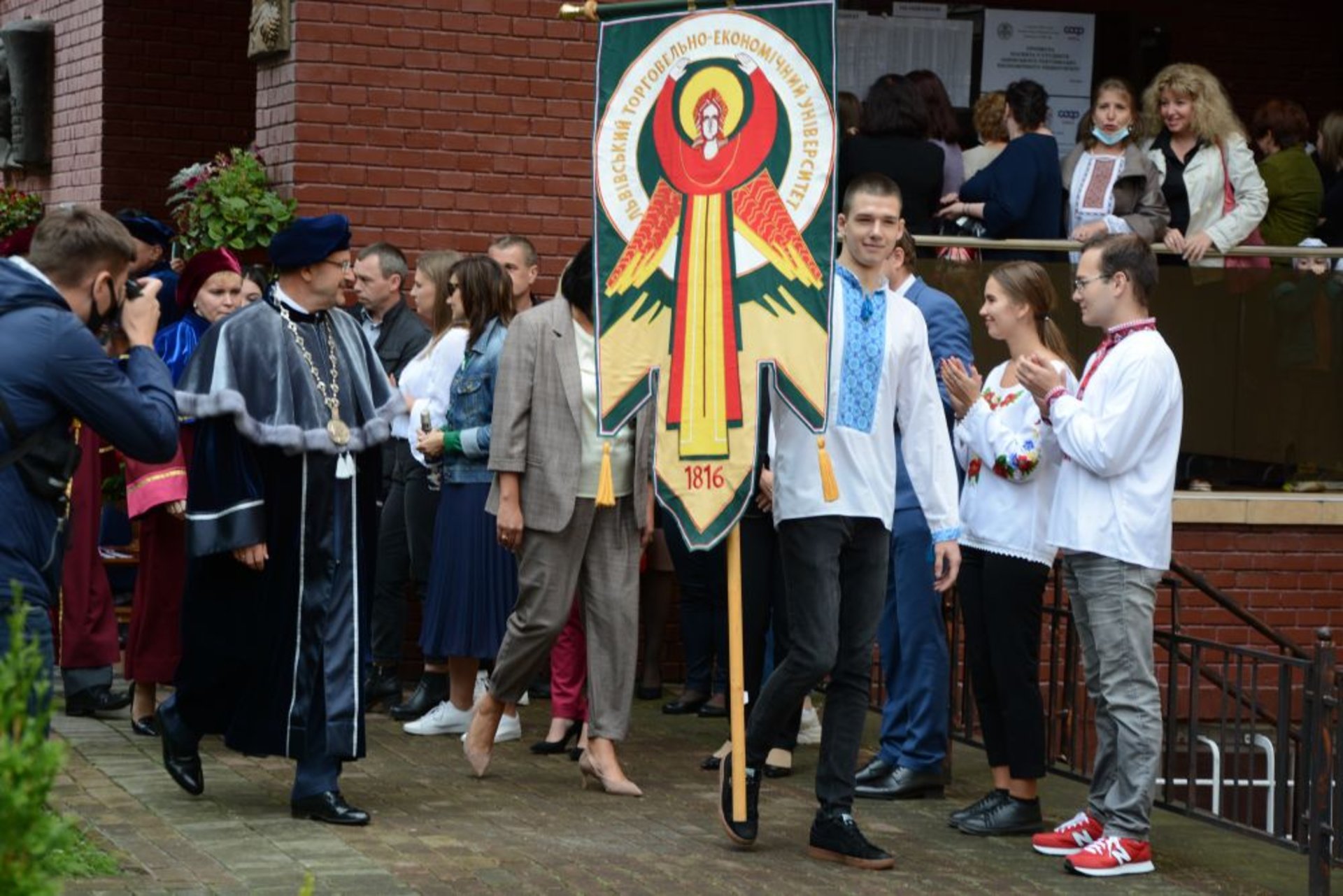 Садовий привітав студентів-першокурсників Львівського торговельно-економічного університету, фото ЛМР