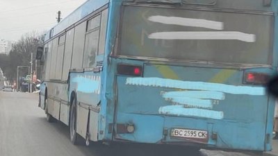 У Львові не миють маршрутки (ФОТО)