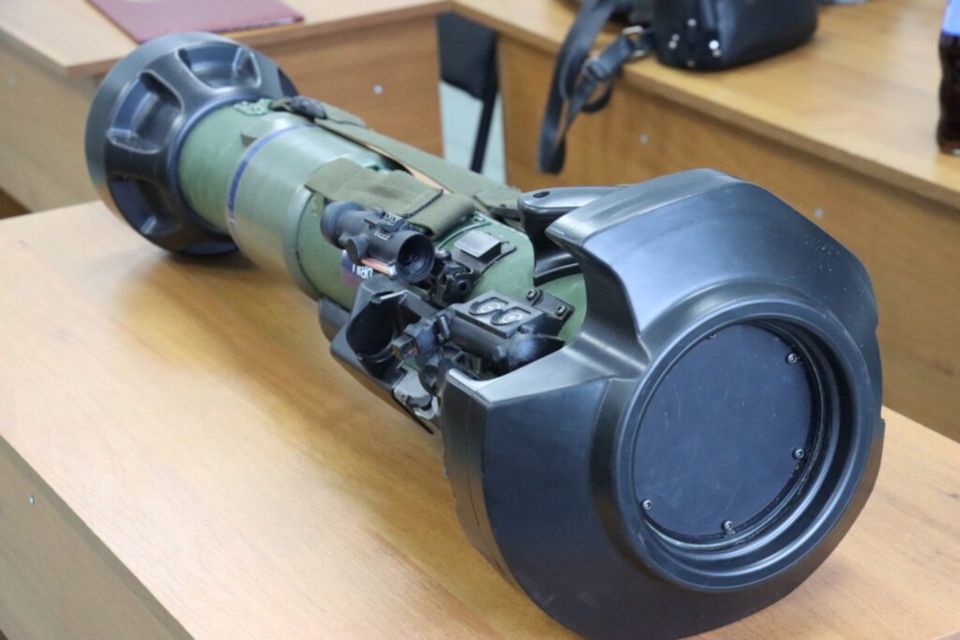 На Львівщину прибули британські ракетні комплекси NLAW, фото Павло Ткачук