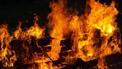 У Польщі у готелі заживо згоріла заробітчанка з України