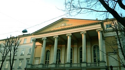 Театр ім. М. Заньковецької у пошуках артиста драми вищої категорії