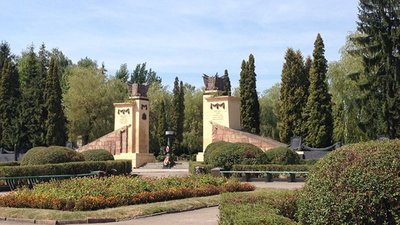 У Львові просять відремонтувати лавочки біля Пагорбу Слави (ВІДЕО)
