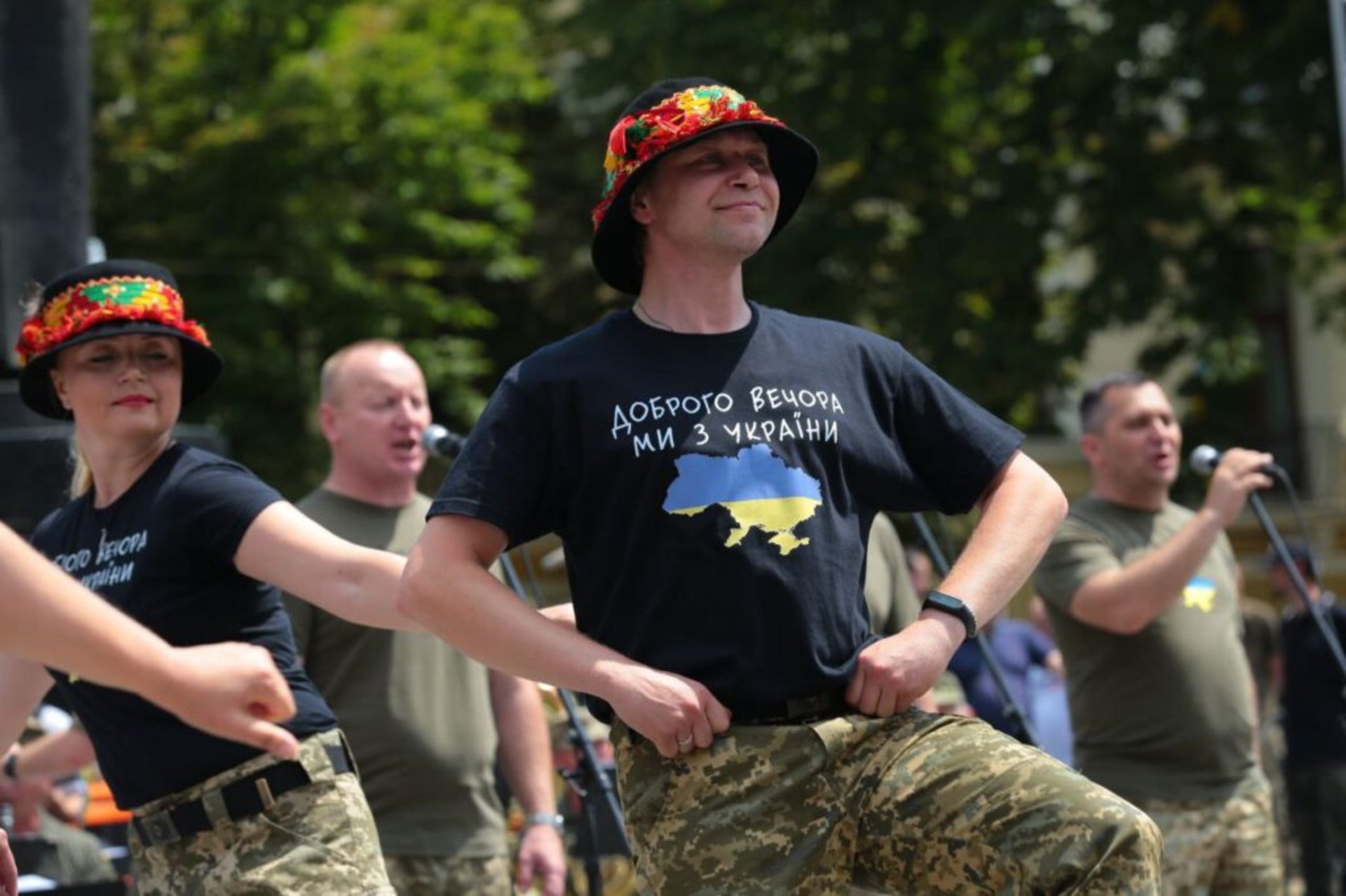 У Львові встановили рекорд із виконання пісні "Ой у лузі червона калина", фото Максима Козицького