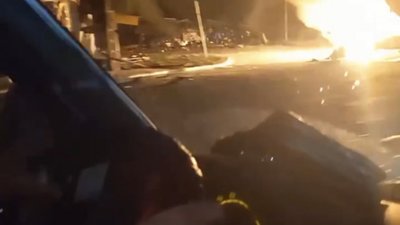 Через падіння уламків російської ракети у Дніпрі зайнялась АЗС