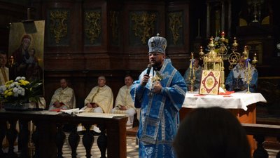 У Гарнізонному храмі Львова помолились за українське військо (ФОТО)