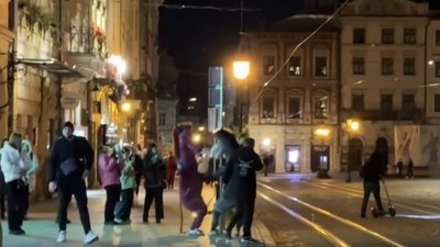 У центрі Львова танцювали дивні створіння (ВІДЕО)