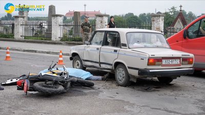 У Золочеві сталася смертельна ДТП (ВІДЕО)