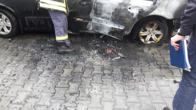 Кандидату на посаду міського голови Дрогобича спалили автомобіль (ФОТО)