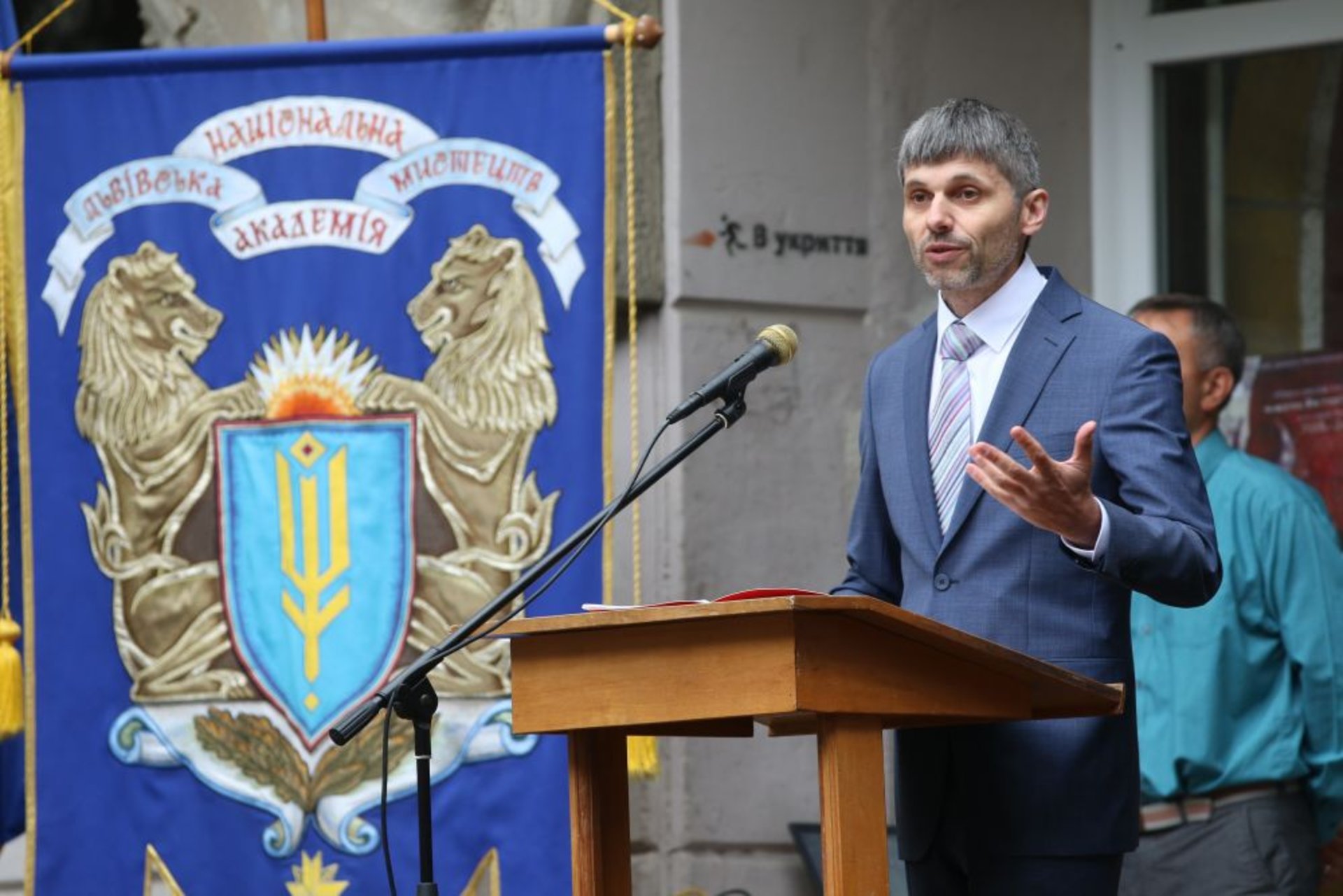 Лави студентів Львівської національної академії мистецтв поповнило більше 400 першокурсників, фото ЛМР