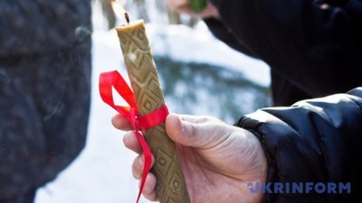 Християни відзначають останнє велике свято зими – Стрітення: у чотирьох храмах Львова празник