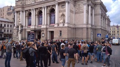 Сепаратисти Шарія прийшли у центр Львова